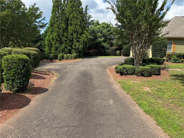 514 Ridgemont Drive, Ellijay, GA 30536