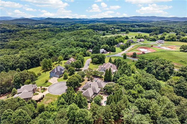 514 Ridgemont Drive, Ellijay, GA 30536