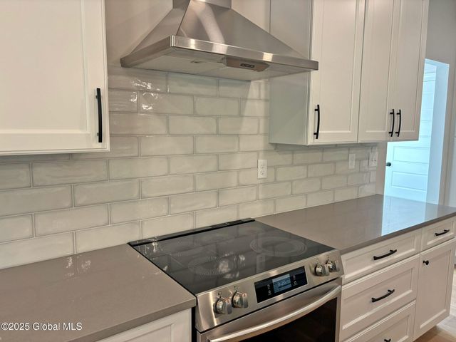 3 Hunter Court, Milton, NY 12020