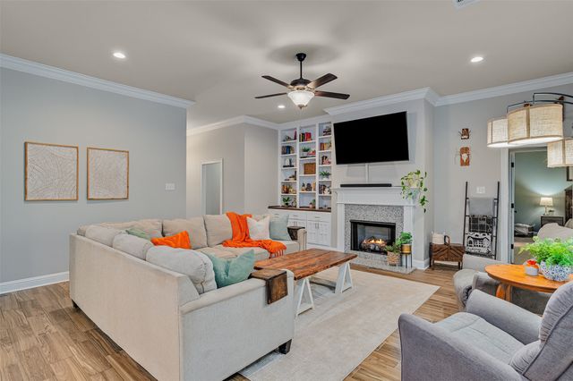 54 Crowder Drive, Benton, LA 71006