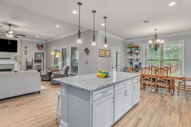 54 Crowder Drive, Benton, LA 71006