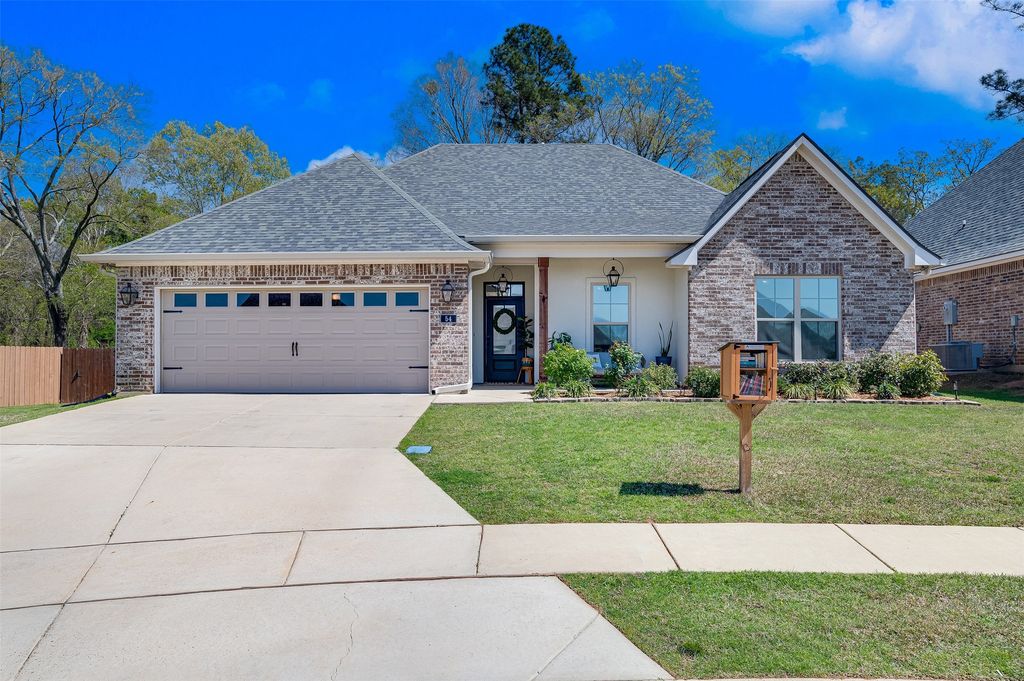 54 Crowder Drive, Benton, LA 71006