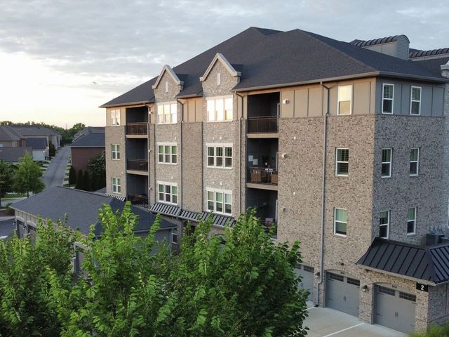 141 Saundersville Rd Unit 2207, Hendersonville, TN 37075
