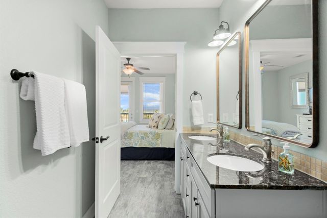 27020 Estuary Drive 102, Galveston, TX 77554