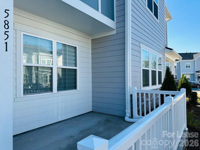 5851 Strathmore Court, Harrisburg, NC 28075