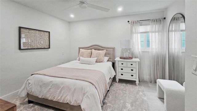5143 SANDY BEACH AVENUE, Sarasota, FL 34242