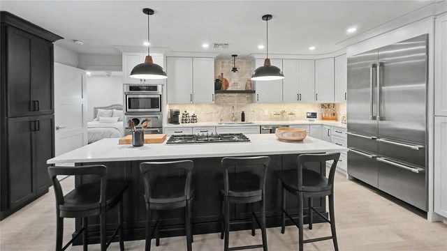 5143 SANDY BEACH AVENUE, Sarasota, FL 34242