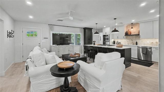 5143 SANDY BEACH AVENUE, Sarasota, FL 34242
