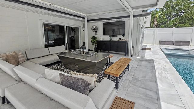 5143 SANDY BEACH AVENUE, Sarasota, FL 34242