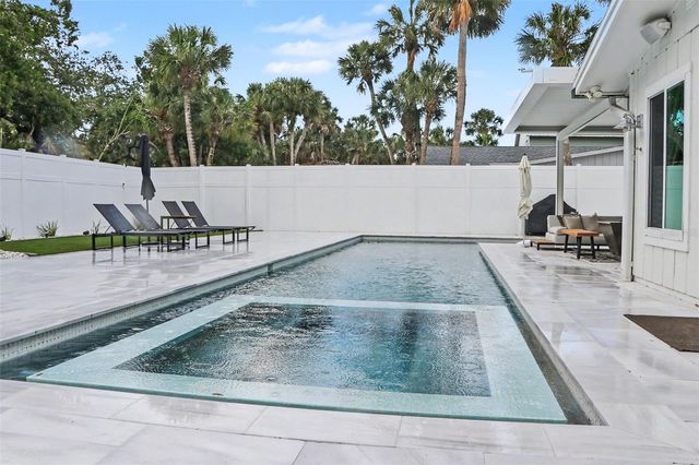 5143 SANDY BEACH AVENUE, Sarasota, FL 34242