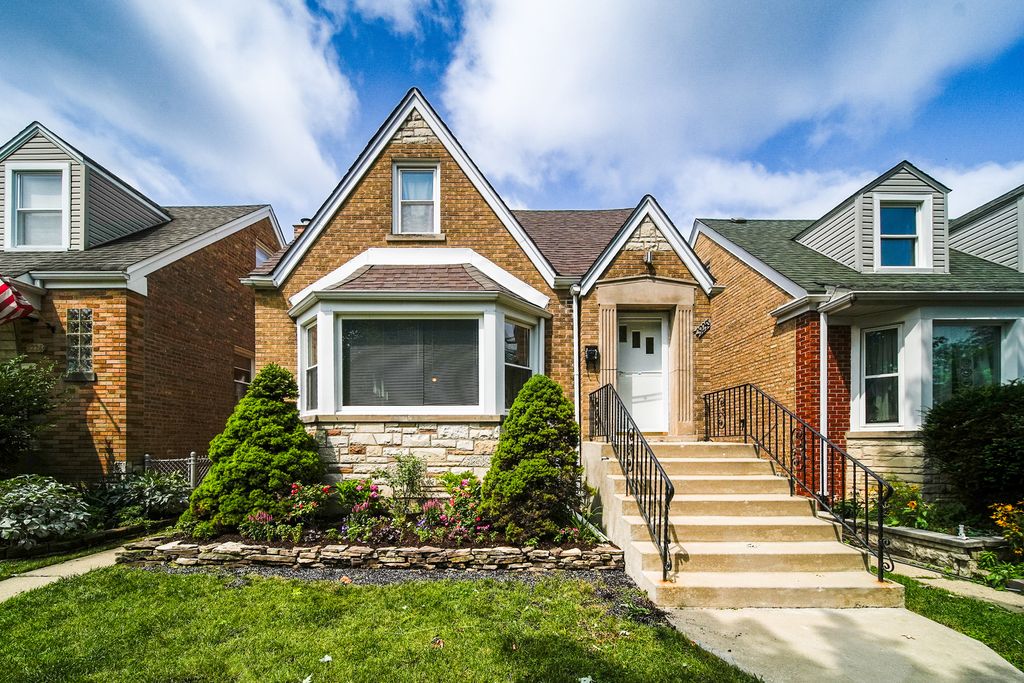 3230 N Neva Avenue, Chicago, IL 60634 — exterior