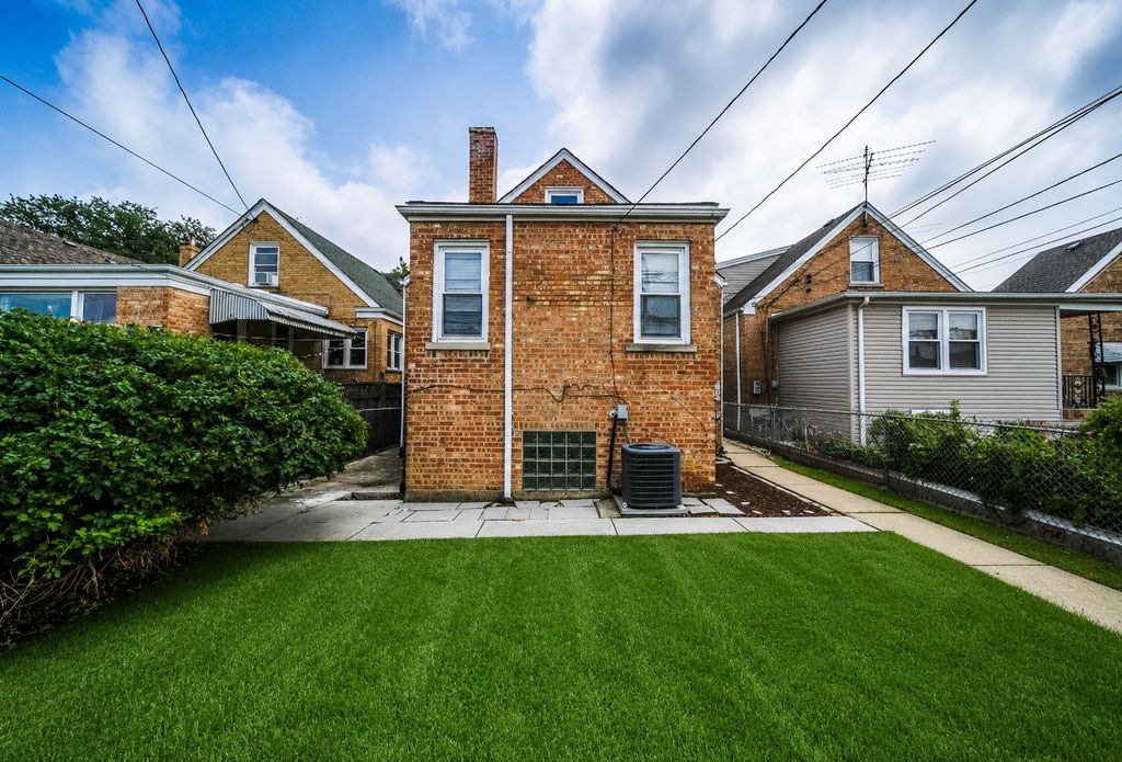 3230 N Neva Avenue, Chicago, IL 60634 — photo 4