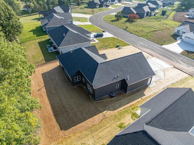 3578 W HANK AVENUE, De Pere, WI 54115