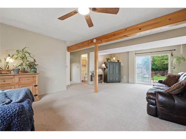 2516 Lanyon Dr, Longmont, CO 80503