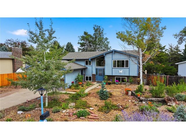 2516 Lanyon Dr, Longmont, CO 80503