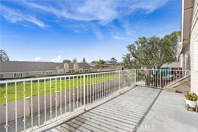 1835 S Alta Vista Ave B, Monrovia, CA 91016