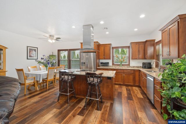 23072 SW Mansfield St, Sherwood, OR 97140