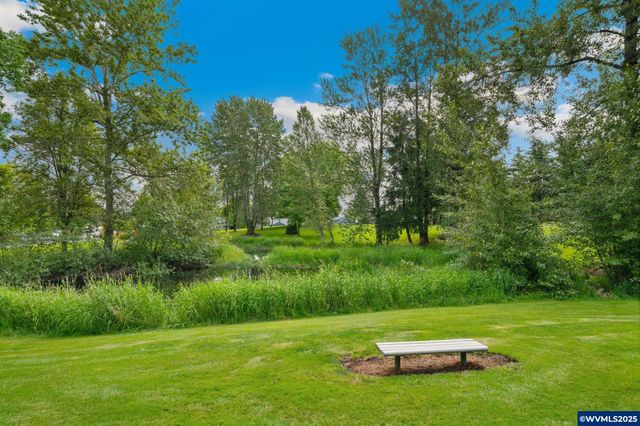 23072 SW Mansfield St, Sherwood, OR 97140