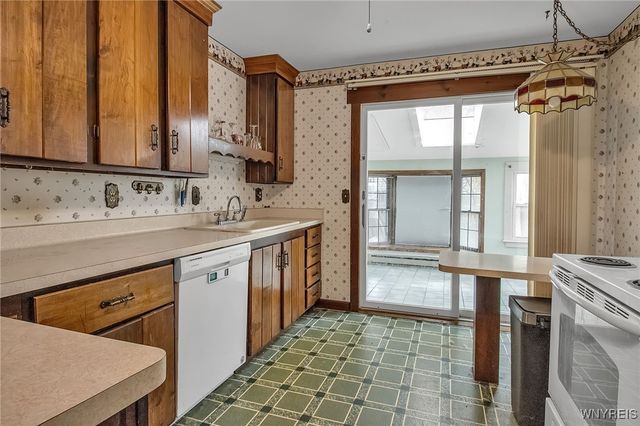 6479 Dysinger Road, Lockport Town, NY 14094