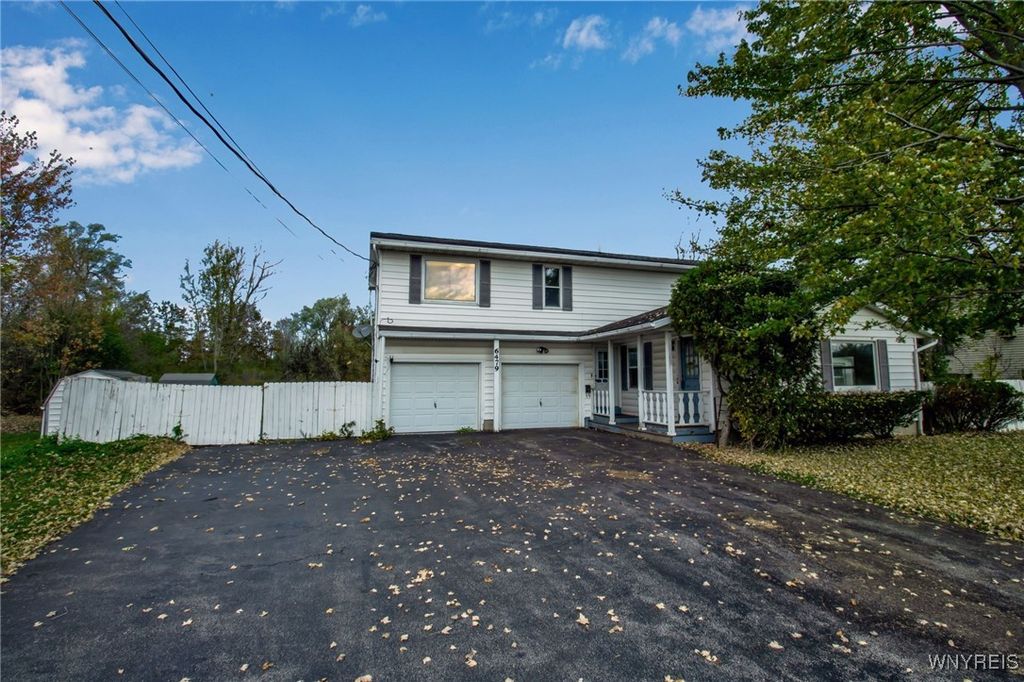 6479 Dysinger Road, Lockport Town, NY 14094