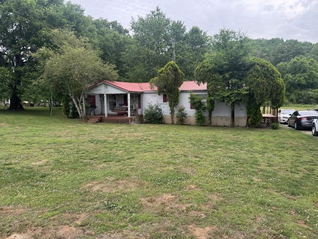 102 Sugar Tree Rd, Pulaski, TN 38478