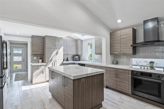 1100 WESTWAY DRIVE, Sarasota, FL 34236