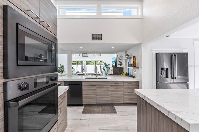 1100 WESTWAY DRIVE, Sarasota, FL 34236