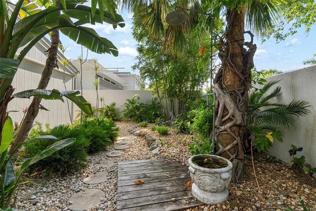 1100 WESTWAY DRIVE, Sarasota, FL 34236