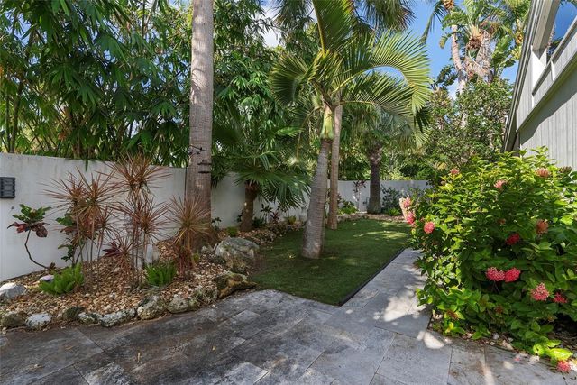 1100 WESTWAY DRIVE, Sarasota, FL 34236