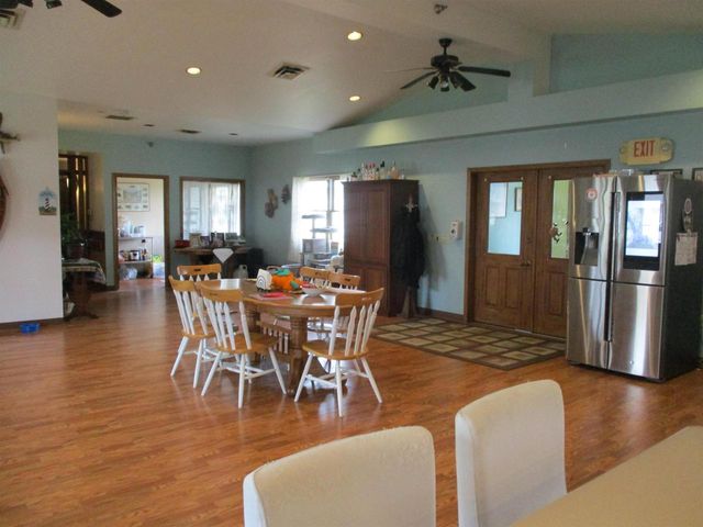 E11062 Center Road, North Freedom, WI 53951