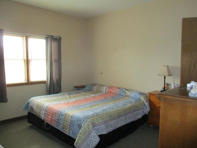 E11062 Center Road, North Freedom, WI 53951