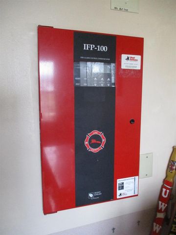 E11062 Center Road, North Freedom, WI 53951