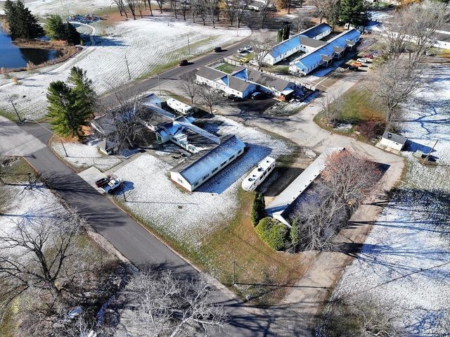 E11062 Center Road, North Freedom, WI 53951