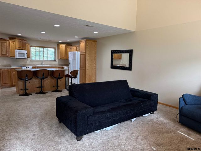 308 S 77th Court, Lincoln, NE 68510