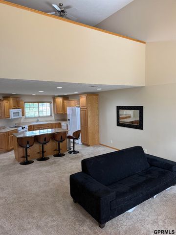 308 S 77th Court, Lincoln, NE 68510