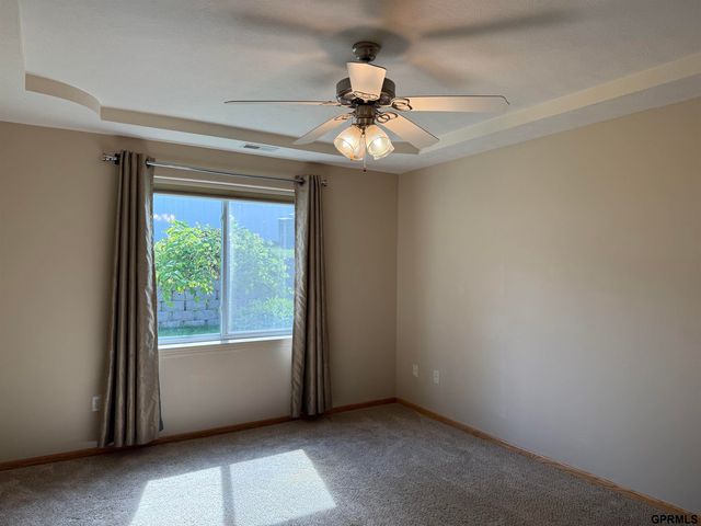 308 S 77th Court, Lincoln, NE 68510