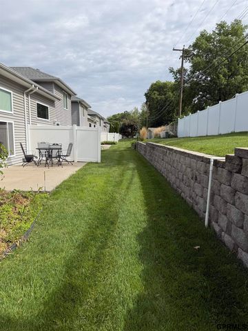 308 S 77th Court, Lincoln, NE 68510