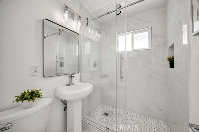 1119 E Cumberland Road, Orange, CA 92865