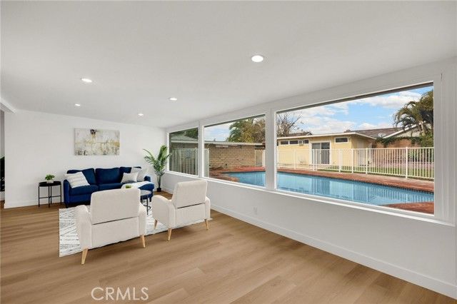 1119 E Cumberland Road, Orange, CA 92865