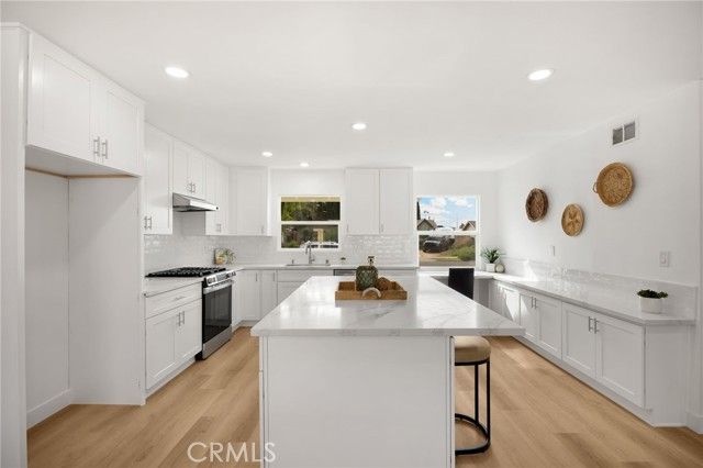 1119 E Cumberland Road, Orange, CA 92865