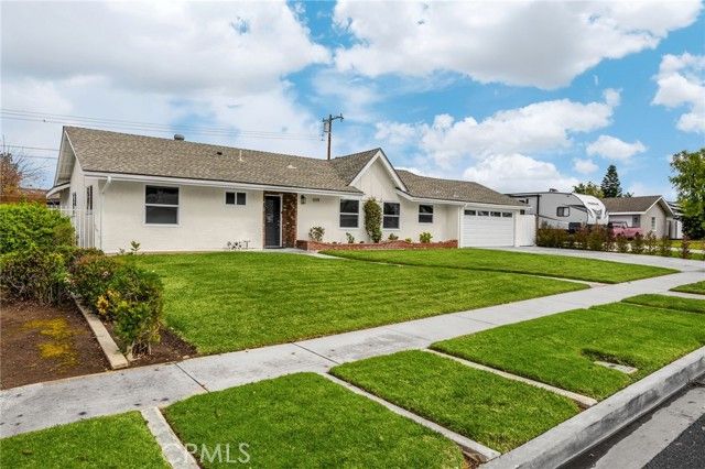 1119 E Cumberland Road, Orange, CA 92865