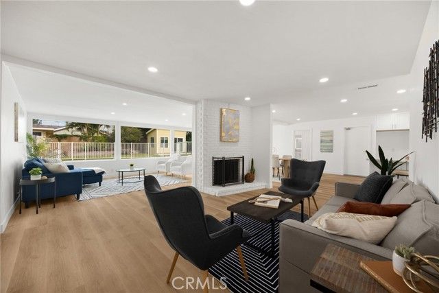 1119 E Cumberland Road, Orange, CA 92865