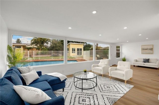 1119 E Cumberland Road, Orange, CA 92865