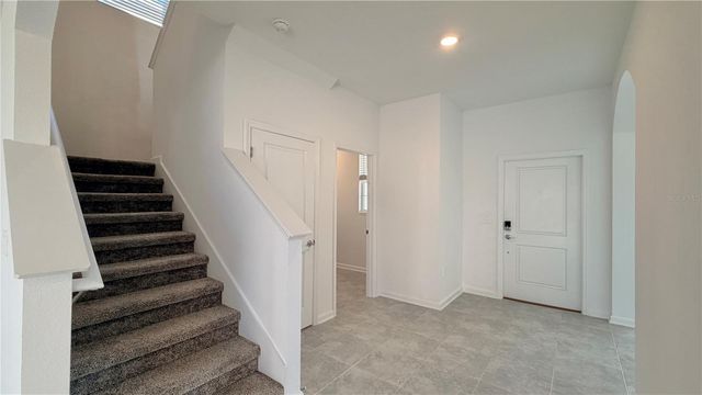 2814 ARMSTRONG AVENUE, Clermont, FL 34714