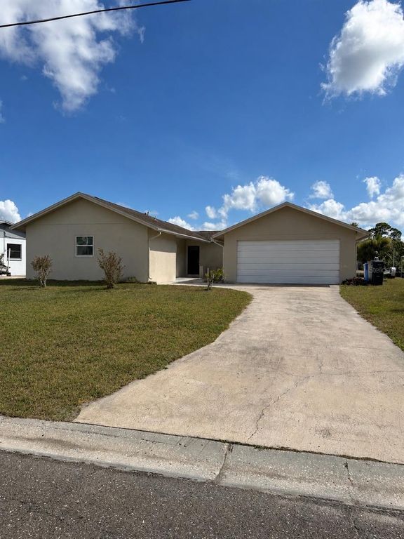 10706 DOWRY AVENUE, Tampa, FL 33615