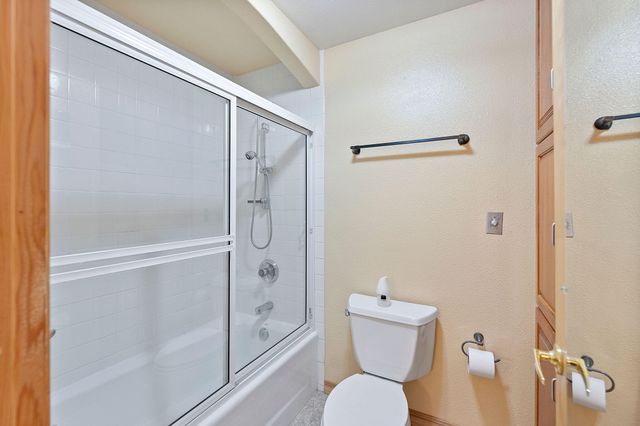 2490 NW Deschutes Drive, Madras, OR 97741