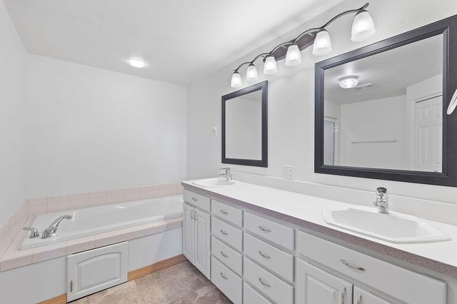 2490 NW Deschutes Drive, Madras, OR 97741