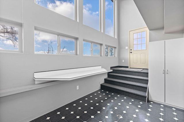 2490 NW Deschutes Drive, Madras, OR 97741