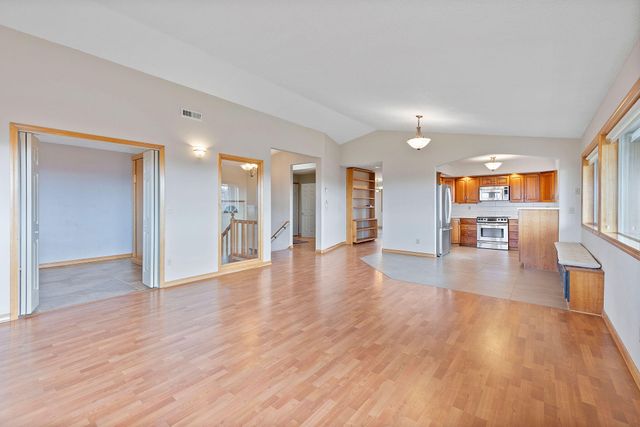 2490 NW Deschutes Drive, Madras, OR 97741