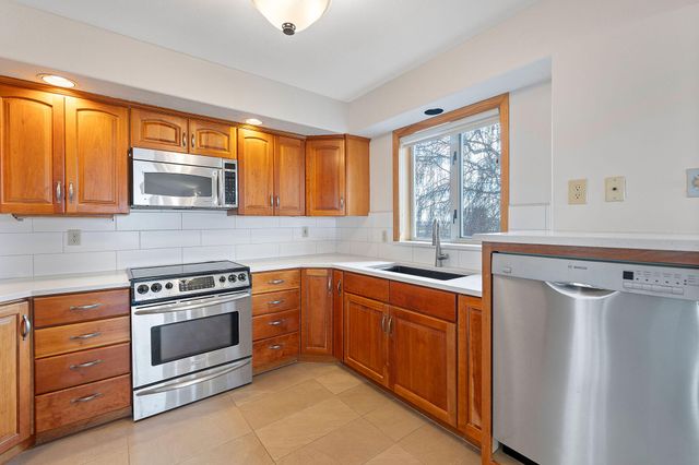 2490 NW Deschutes Drive, Madras, OR 97741